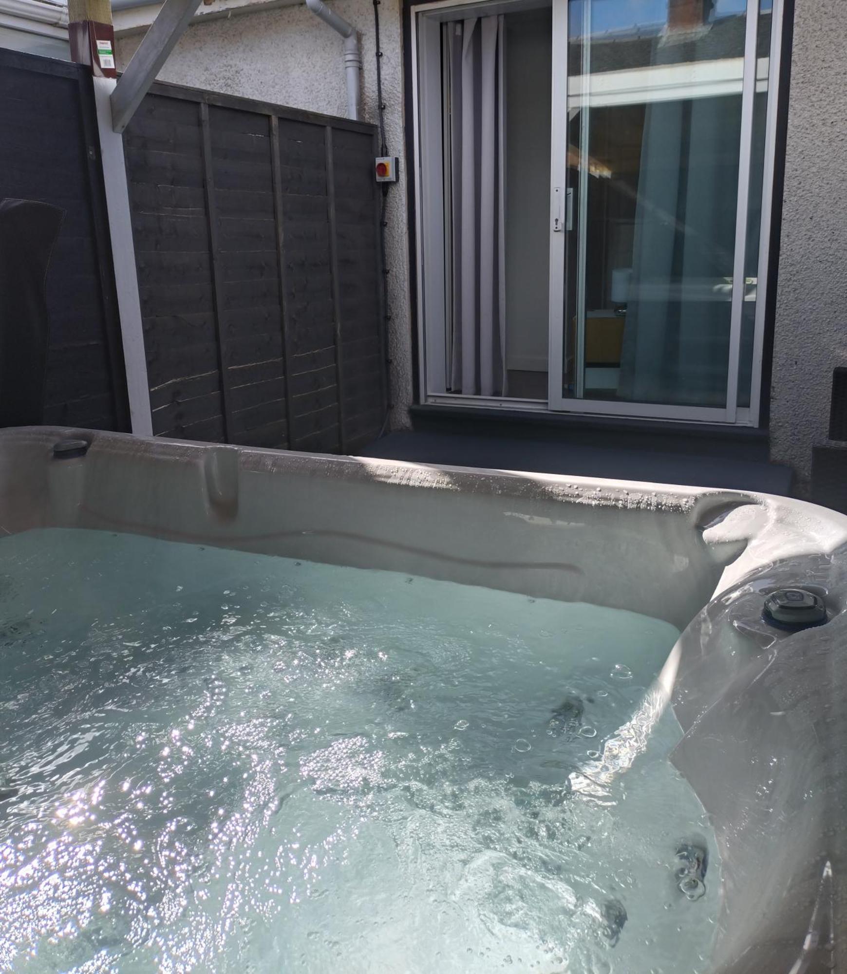 Anchorage Guest House - Also 1 Room Available With Hot Tub,Must Be Booked Separately บัลลอค ห้อง รูปภาพ